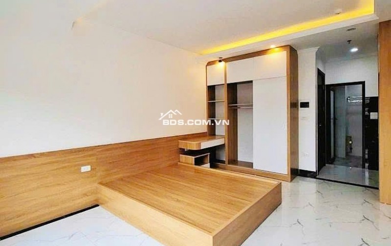 CỰC HIẾM KIM GIANG, HOÀNG MAI, GẦN PHỐ THANG MÁY Ô TÔ ĐỖ CÔNG, 60M2 GIÁ 14.2 TỶ